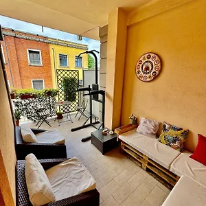 rooftop-big-terrace-fiera-milano-portello.italymilanhotels.net/